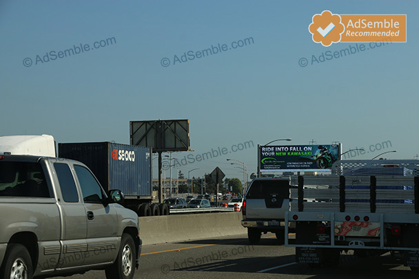 oakland california coliseum digital billboard